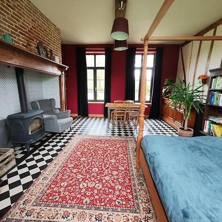 Chambre Spacieuse Avec Vue Sur Clocher Apartment Verchin Bagian luar foto