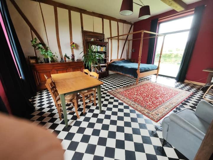 Chambre Spacieuse Avec Vue Sur Clocher Apartment Verchin Bagian luar foto
