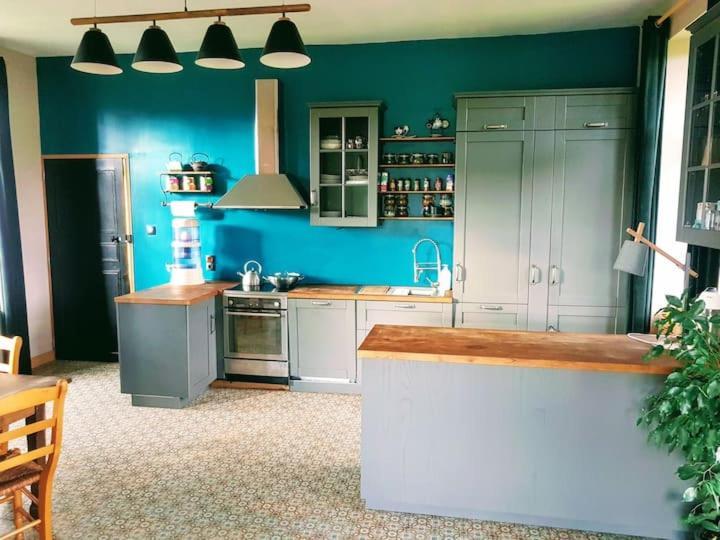 Chambre Spacieuse Avec Vue Sur Clocher Apartment Verchin Bagian luar foto